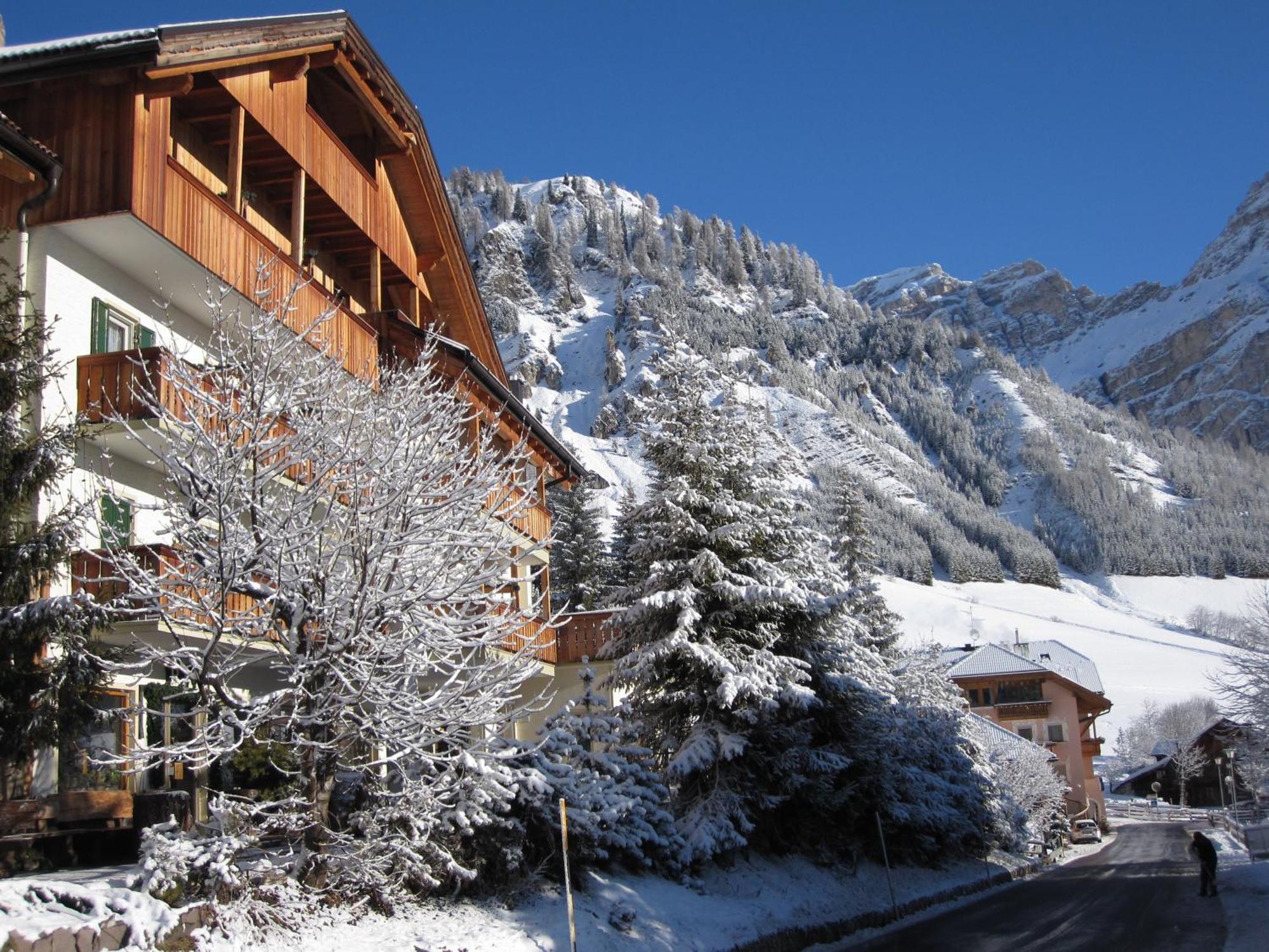 Hotel Borest Colfosco Szoba fotó